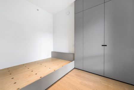 402-138 Athletes Way, Vancouver (UNFURNISHED) - Photo 3