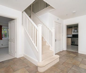 4 bedroom detached house to rent - Photo 5