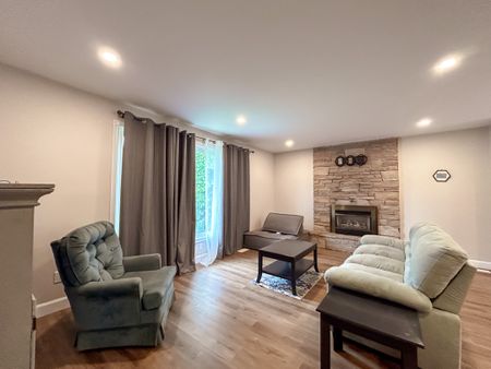 17 Bramshot - Photo 2