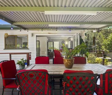 Elevated Family Home in Peaceful Pocket with Huge Entertaining Deck - Photo 4