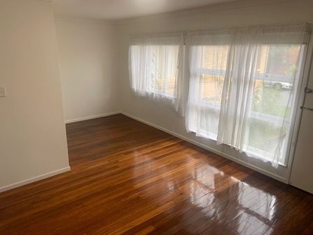 Blissful Comfort and Convenience in Newmarket - Photo 4