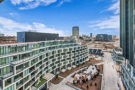 For Lease - 1 Quarrington Lane Unit# 919, Toronto, Ontario - Photo 3