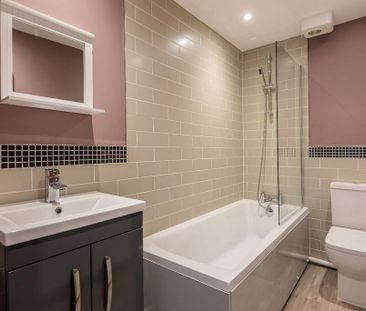 2 bedroom terraced house to rent - Photo 6