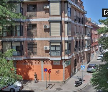 madrid, Community of Madrid 28019 - Photo 5