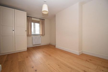 1 bedroom semi-detached house to rent - Photo 3