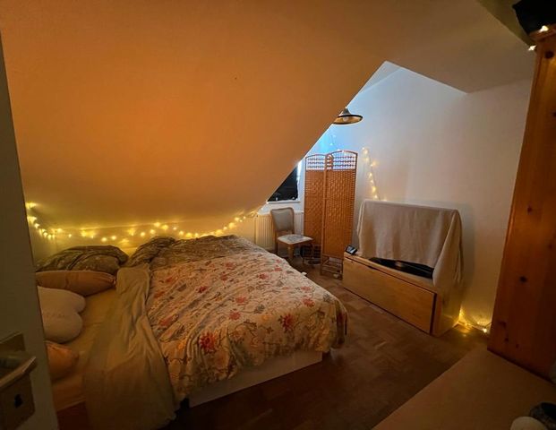 Gemütliche, möblierte 2-Zimmer-Dachgeschosswohnung - Foto 1