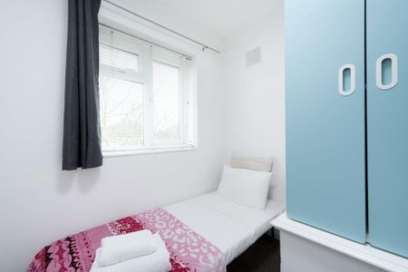 2 bedroom maisonette to rent - Photo 5