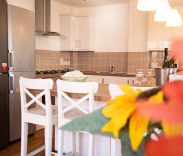 8 bedroom house to rent - Photo 3