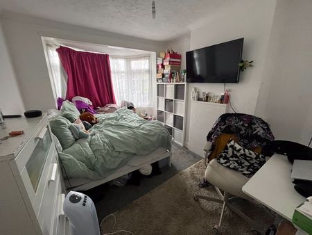 Grange Crescent, Gosport - Photo 4