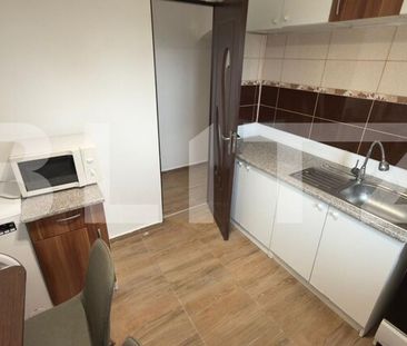 Apartament 3 camere, 60 mp, Calea Severinului-Taxi Favorit - Fotografie 2