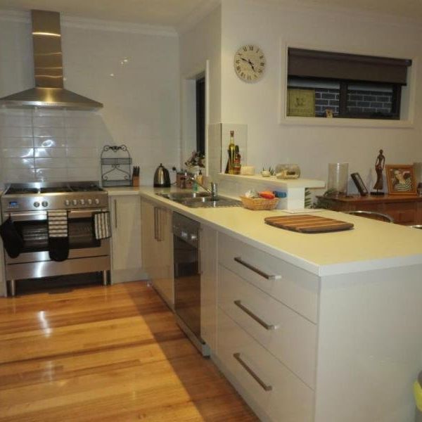 Modern Living with All the Essentials - Photo 1