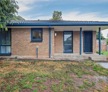 MODERN COMFORT IN QUIET MOUNT HELEN LOCATION - Photo 3