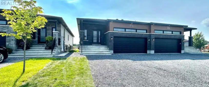 UNIT A - 904 CHABLIS CRESCENT | UNIT A - 904 CHABLIS CRESCENT, Russell - Photo 1