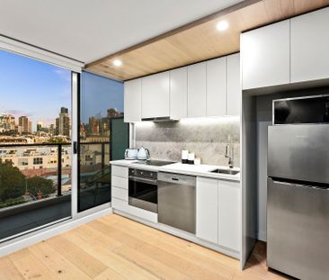 Dual Level Premium Penthouse with 180 Degree View of Melbourne City... - Photo 5