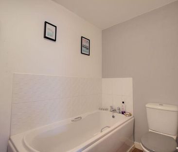2 bedroom apartment to rent - Photo 6