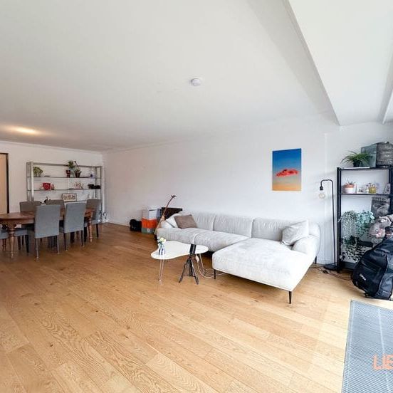 Appartement te huur - Foto 1