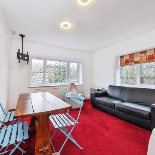 Farthinghoe, Brackley - Photo 1