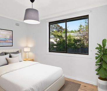 Warm & Inviting Family Home - Photo 2