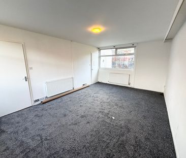 Chepstow Avenue, Manchester, M33 - Photo 5