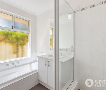 Convenient Location - Photo 1