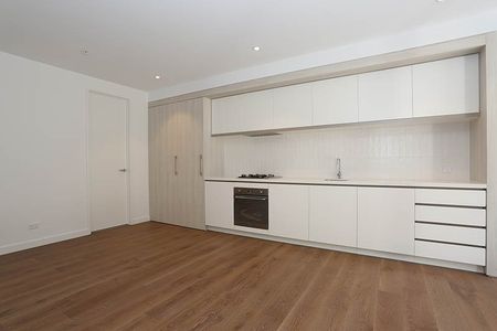 4/26 Leonard Crescent, Ascot Vale VIC 3032 - Photo 4