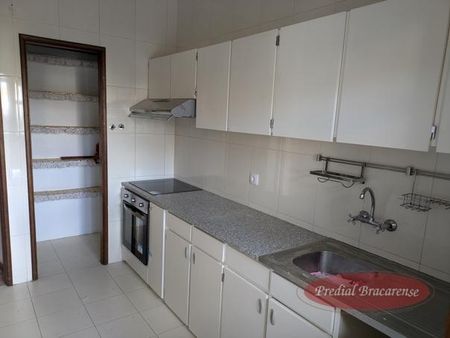 Apartamento T2+1 - Photo 2