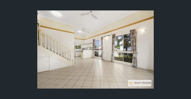 Spacious Living in a Prime Position - Photo 1