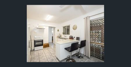 🏡 2 Clayton Street, Woorim – Beachside Living at Its Best! - Photo 2