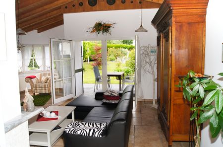 Möbliertes Wohnen mit Stil in Overath Nähe Barbarakreuz mit guter Anbindung zu A4 - Photo 2