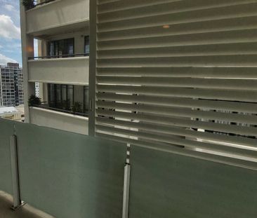 Two Bedroom Apartment at Quadrant Hotel - Photo 4