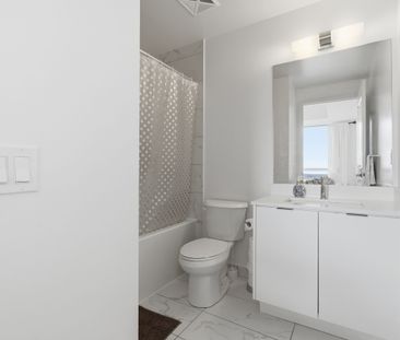 For Lease - 202 Burnhamthorpe Road Unit# 1310, Mississauga, Ontario - Photo 5