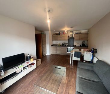 2 Bed Flat, The Riverside, M5 - Photo 1