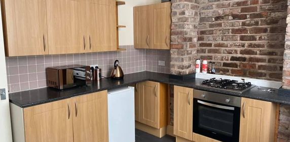 7 bedroom house share to rent - Photo 2