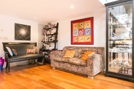 2 Bed Flat, Clark Street, E1 - Photo 1