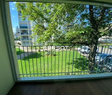 T3 avec balcon et garage - Saint-Claude - Photo 2