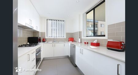 Great One Bedroom Property Plus Study Room - Photo 5