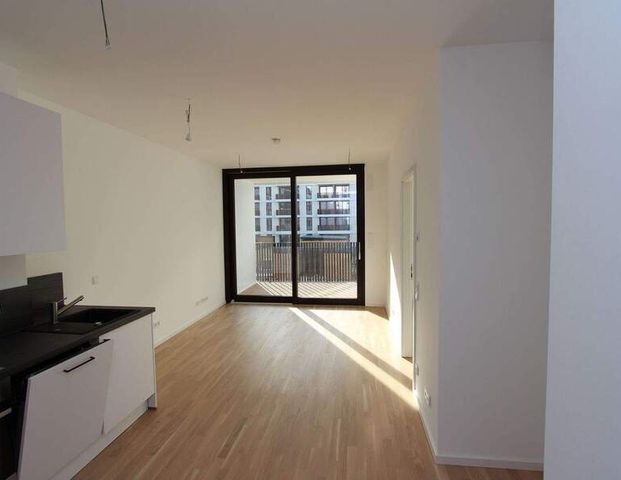 2 Zimmer Wohnung * Balkon * Einbauküche - Frei ab 01.01.2026 - Photo 1