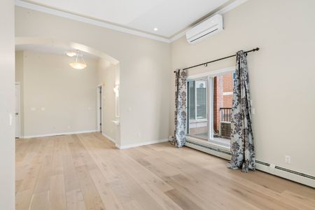 206, 881 15 Avenue SW - 1 - Photo 3