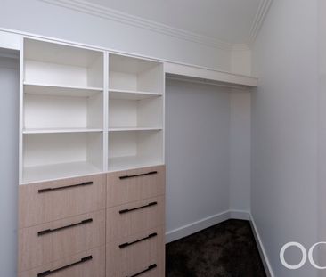 Open the Door To Contemporary Coastal Luxury - Photo 6