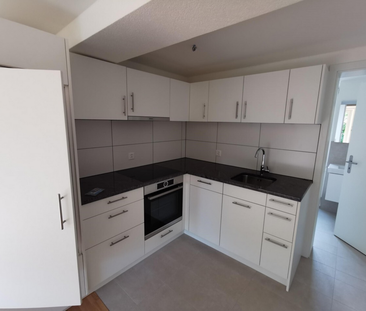 Tolle Wohnung im Fussdistanz zum "Ladedorf Längedorf" - Photo 1