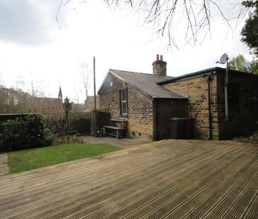 2 bedroom detached house to rent - Photo 4