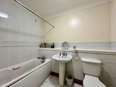 3 Bed Flat, Ferry Road, G3 - Photo 5