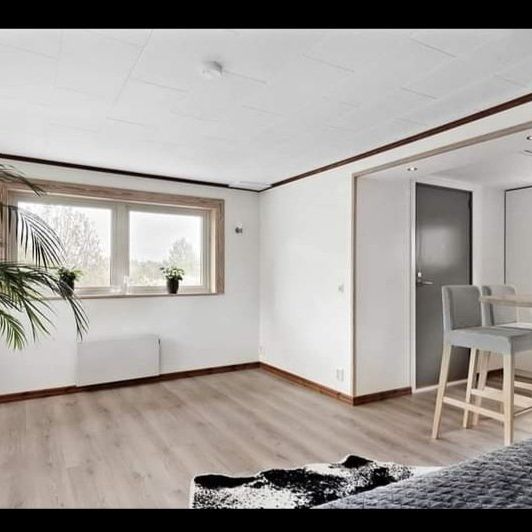Åkes Väg, Olofstorp - Photo 1