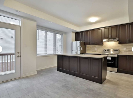 For Lease - 76 Hibiscus Lane, Hamilton, Ontario - Photo 4