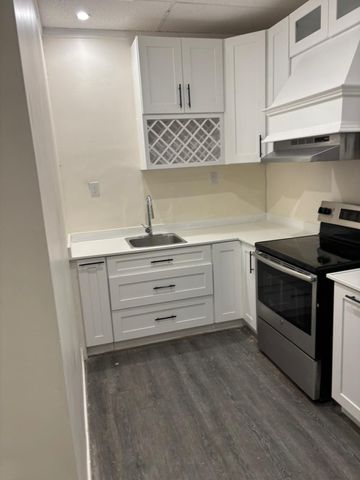 For Lease - 109 Lake Street, St. Catharines, Ontario - Photo 2