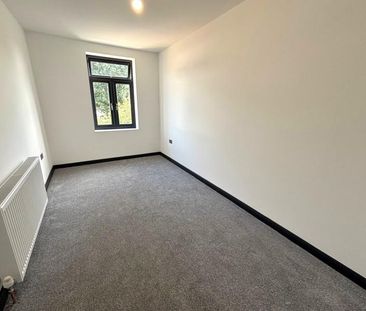 3 bedroom detached house to rent - Photo 2