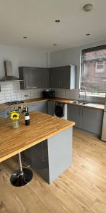6 bedroom house to rent - Photo 3