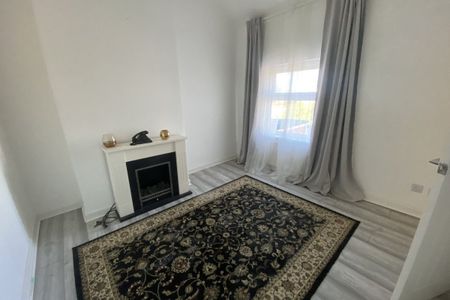 Staveley Street - Photo 3