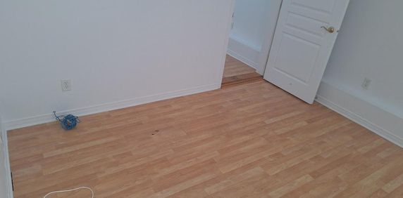 Espace de bureau à louer (à des fins professionnelles) - Photo 2