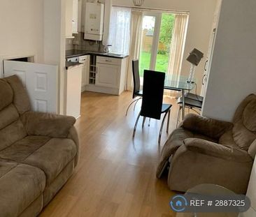 2 bedroom terraced house to rent - Photo 1